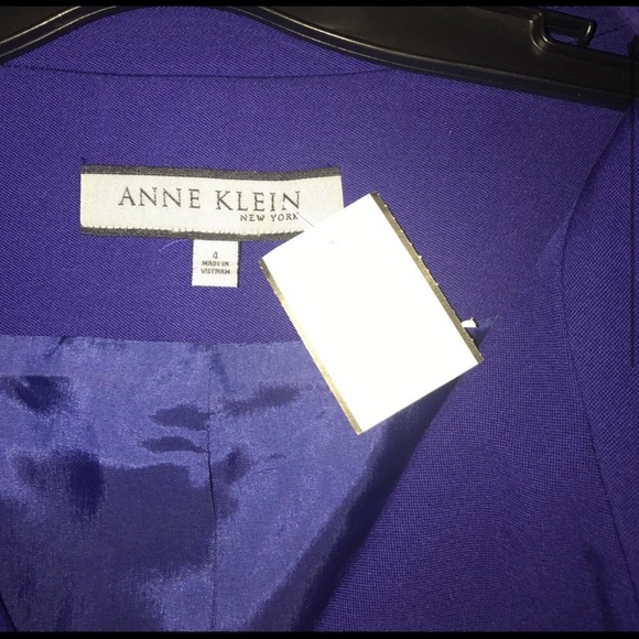 Jacket - Picture 2 of 4